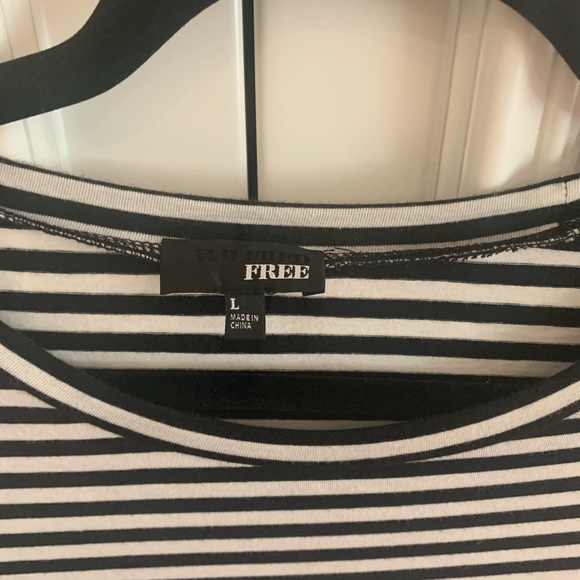 Aritzia Wilfred Free T-Shirt dress - Picture 3 of 3